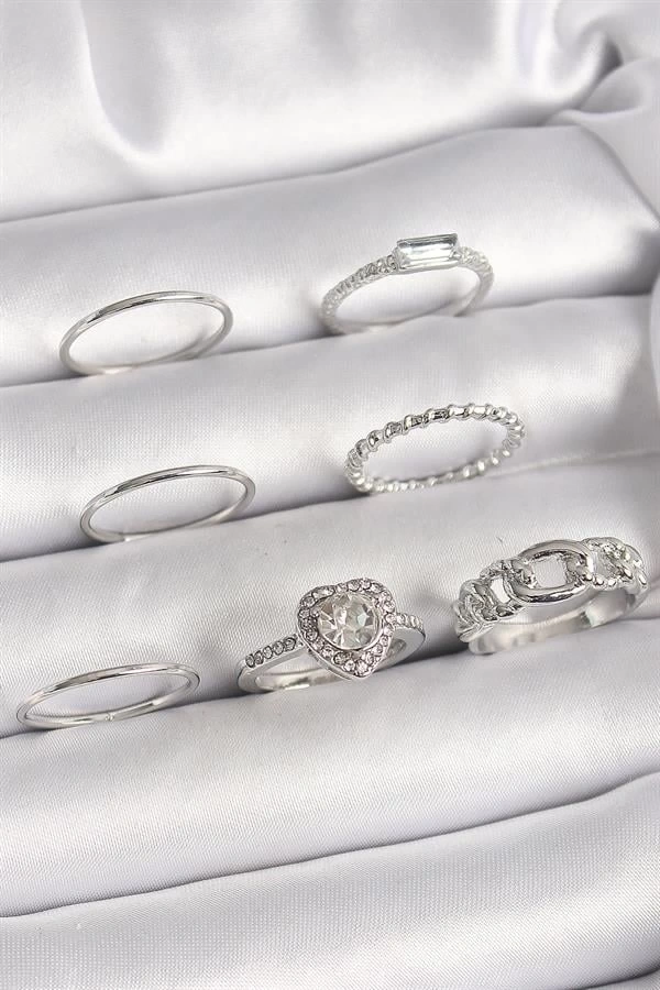 Pirinç Gümüş Renk Zirkon Taşlı Kalp Model Kadın Yüzük Kombini