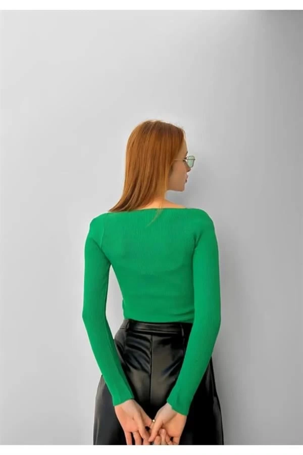 23K190009 Fitilli Göğüs Dekolteli Triko