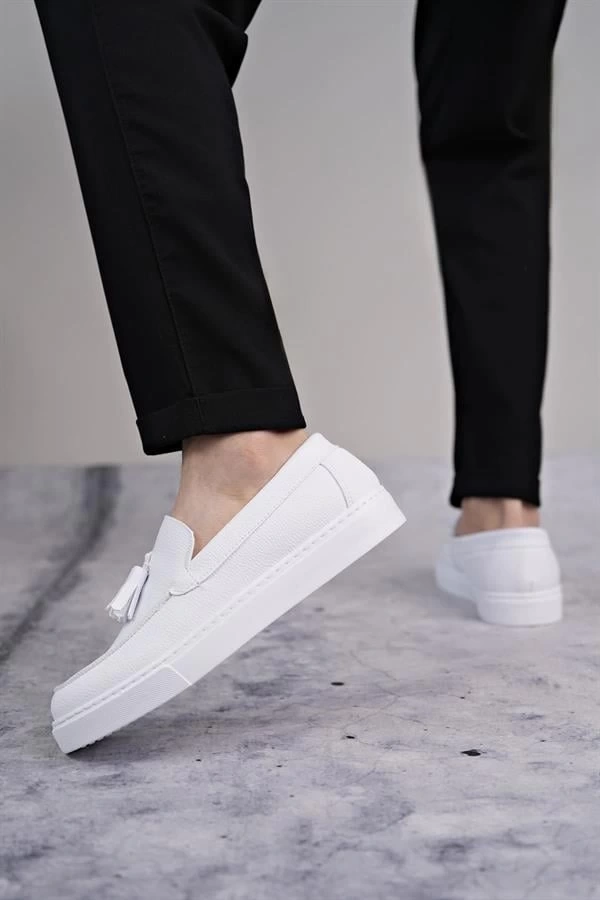 SLW153 Bloom Bağcıksız Püsküllü Cilt Erkek Günlük Spor Klasik Ayakkabı CBT - Beyaz