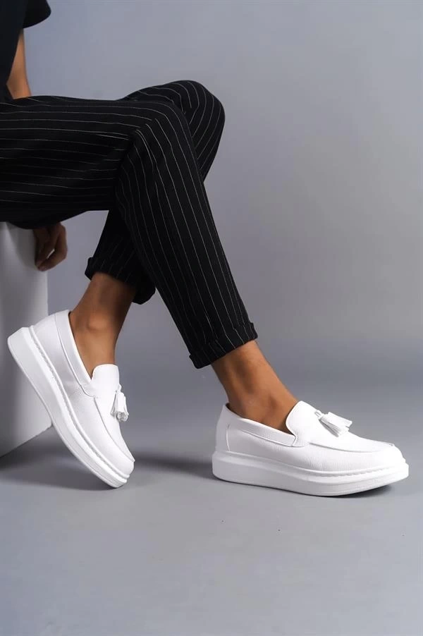 SLW154 Blaze Bağcıksız Püsküllü Cilt Erkek Günlük Spor Klasik Ayakkabı CBT - Beyaz