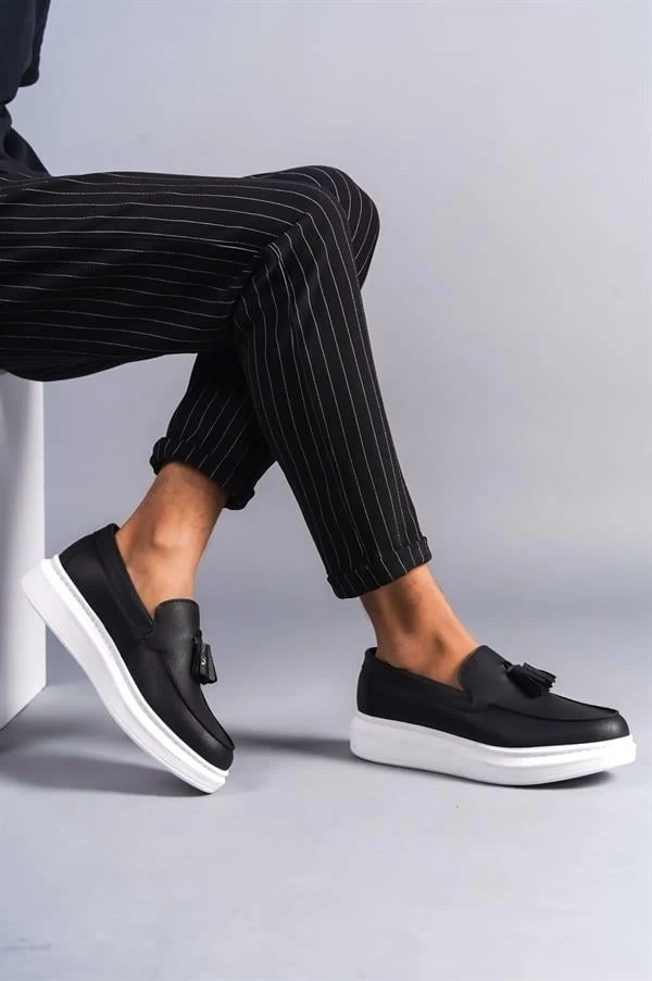 SLW154 Blaze Bağcıksız Püsküllü Cilt Erkek Günlük Spor Klasik Ayakkabı CBT - Siyah