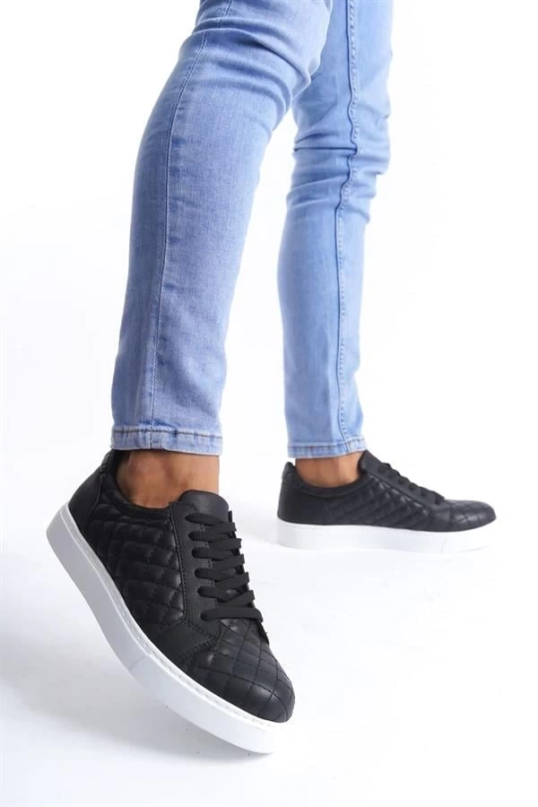 SLW166 Prestige Bağcıklı Cilt Kapitone Desenli Erkek Günlük Sneaker Ayakkabı CBT - Siyah