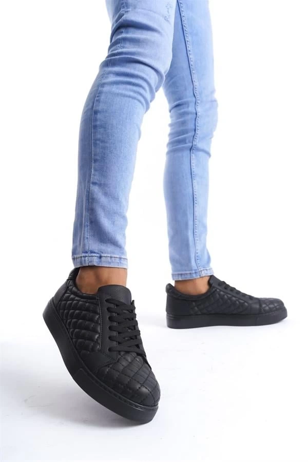 SLW166 Prestige Bağcıklı Cilt Kapitone Desenli Erkek Günlük Sneaker Ayakkabı CST - Siyah