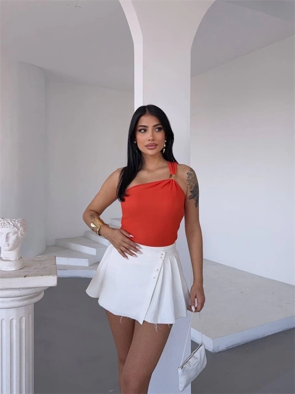 Tek omuzlu Otoman kumaş gold metal detaylı bluz s2311