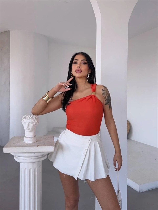 Tek omuzlu Otoman kumaş gold metal detaylı bluz s2311