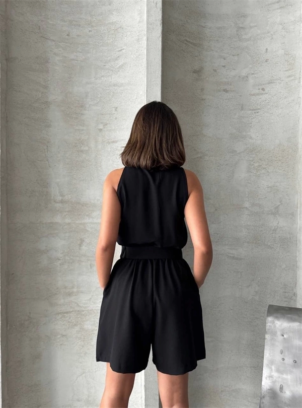 Yakalı şort tulum