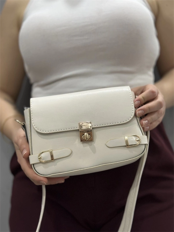 Zerej kemerli krem cilt çanta