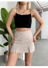 Çift yırtmaklı şort etek