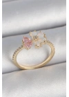 Pirinç Gold Renk Beyaz Mineli Pembe Zirkon Taşlı Çiçek Model Kadın Yüzük