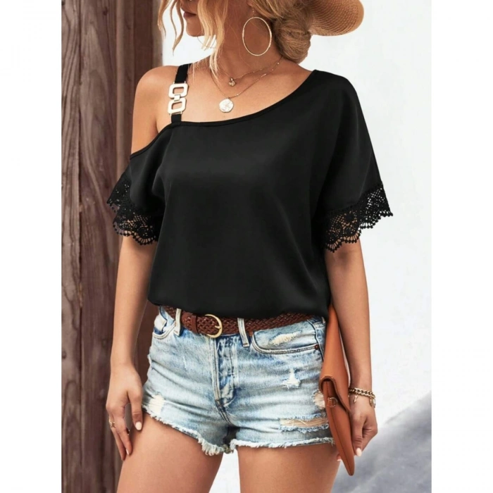 Kadın Tek Omuzu Askılı Kısa Kollu Toka Detaylı Dantelli Viskon Bluz