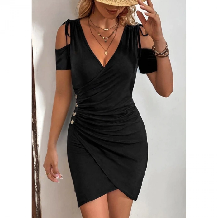 Kadın Omuzlardan Açık V Yakalı Kısa Kollu Yanlardan Büzgülü Düğme Detaylı Janjan Krep Elbise