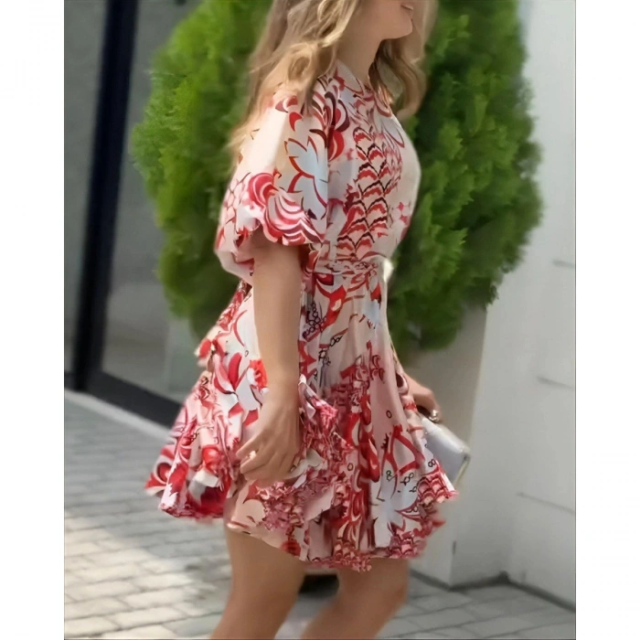 Kadın Kısa Balon Kollu Yuvarlak Yakalı Pileli Desenli Mini Elbise