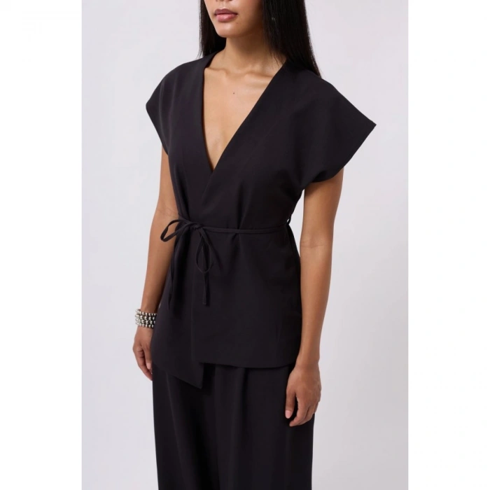 Bağcık Detay Yelek