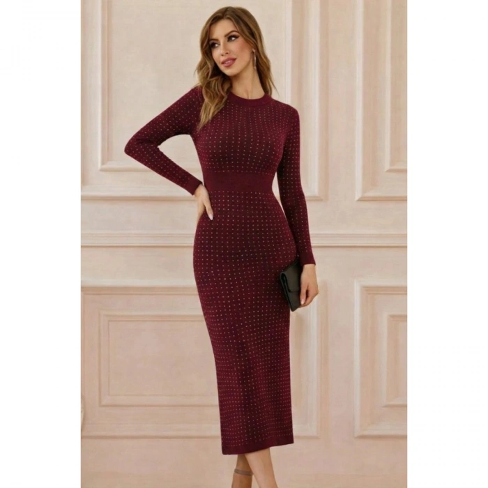 Kadın Uzun Kollu Bisiklet Yaka Taşlı Midi Kadife Elbise