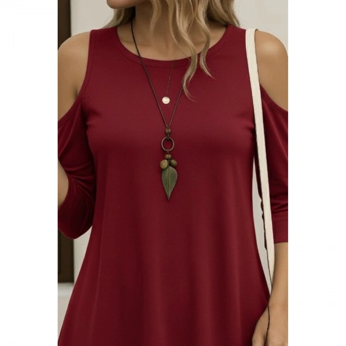 Kadın Omuzlardan Açık Sıfır Yaka Asimetrik Kesim Detay Viskon Bluz