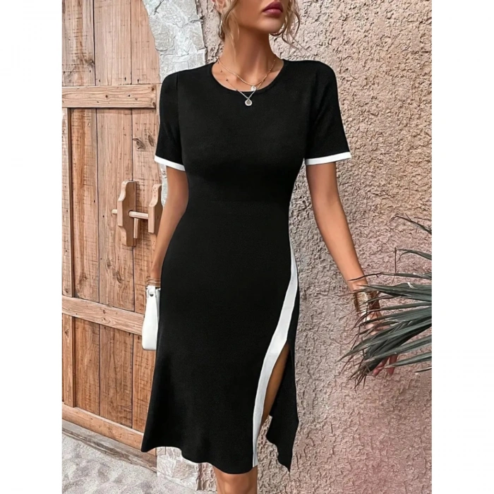 Kadın Kısa Kollu Bisiklet Yaka Yandan Yırtmaçlı Renkli şerit Detay Janjan Krep Elbise