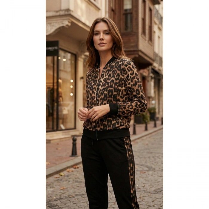 Kadın Uzun Kollu önden Fermuarlı Leopar Desen Detaylı Viskon Iki Iplik Kumaş Ikili Takım