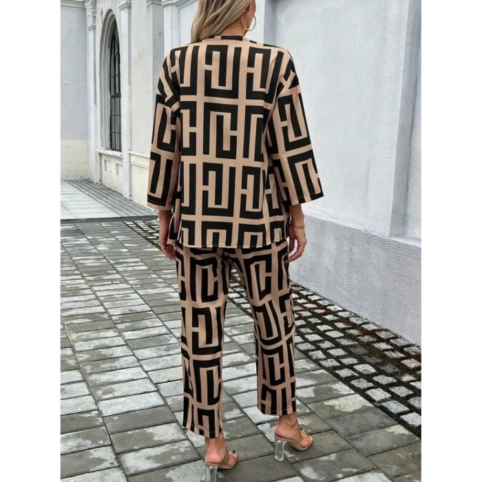 Kadın Uzun Kollu önü Açık Desenli Iki Iplik Ceket Ve Pantolon Ikili Takım