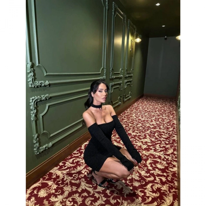 Kadın Madonna Yaka Simli Flower Kumaş Mini Elbise