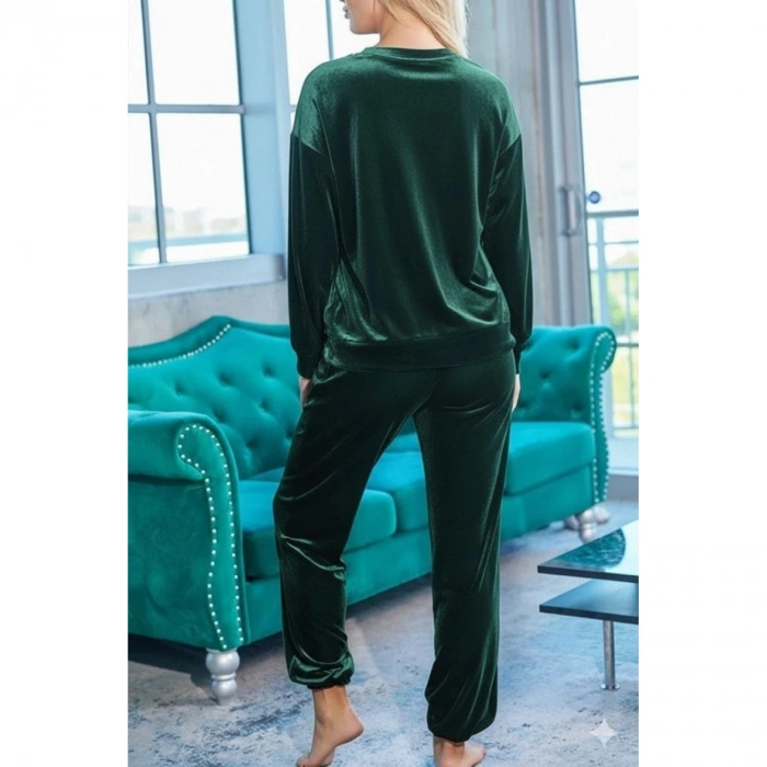 Kadın Uzun Kollu Yuvarlak Yakalı Kadife Bluz Ve Pantolon Takım