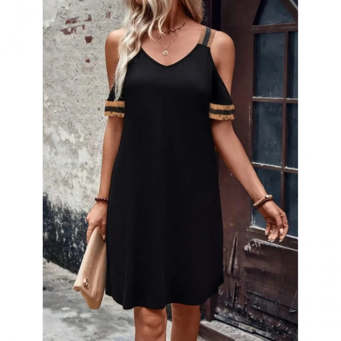 Kadın Askılı V Yakalı Omuzlardan Açık Kısa Viskon Elbise