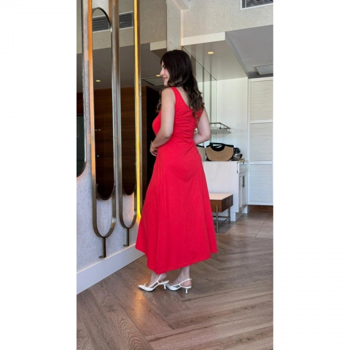 Kadın Askılı Yuvarlak Yakalı Viskon Elbise