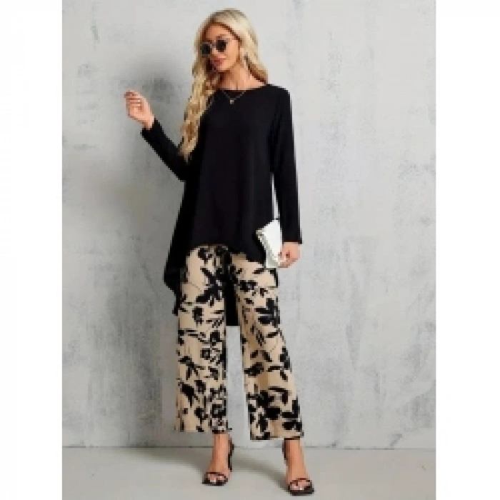 Kadın Uzun Kollu Bisiklet Yaka Asimetrik Kesim Detaylı Viskon Bluz Ve çiçek Desenli Iki Iplik Pantolon