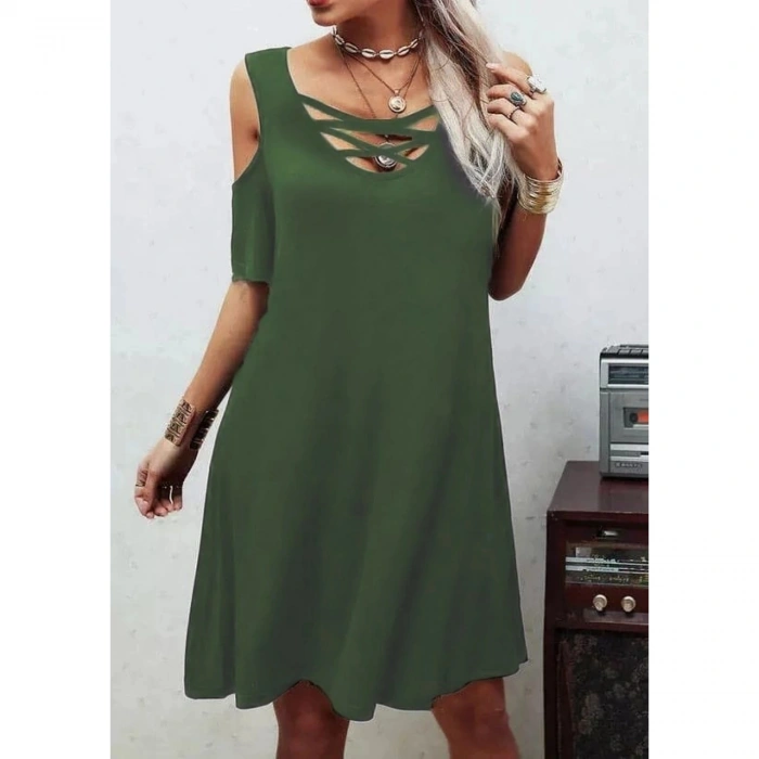 Dekolteli Bağcık Detay Viskon Kumaş Elbise