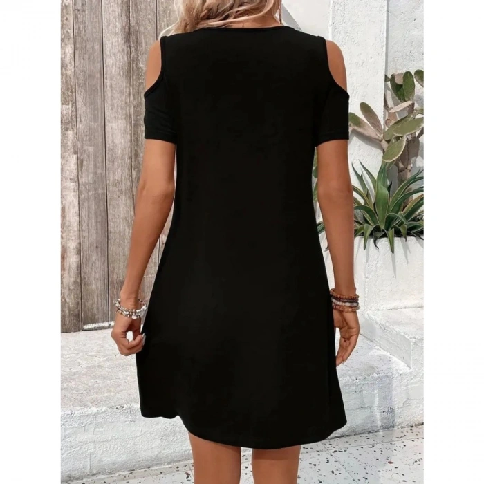 Kadın Askılı Omuzlardan Açık Kısa Kollu Kuş Gözü Detaylı Viskon Elbise