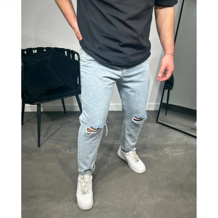 Erkek Buz Mavi Yırtık Detaylı Boyfriend Kalıp Jeans
