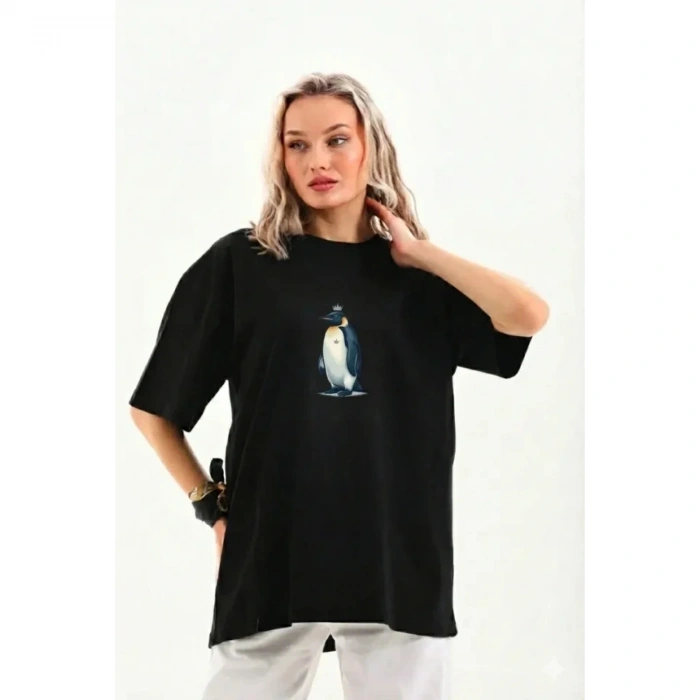 Oversize Tişört - Sırt Baskılı Survivor Penguin Temalı, Felsefi Yazılı Bisiklet Yaka Tişört - Siyah