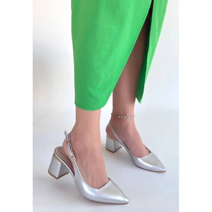 Buant Gümüş Cilt Topuklu Ayakkabı