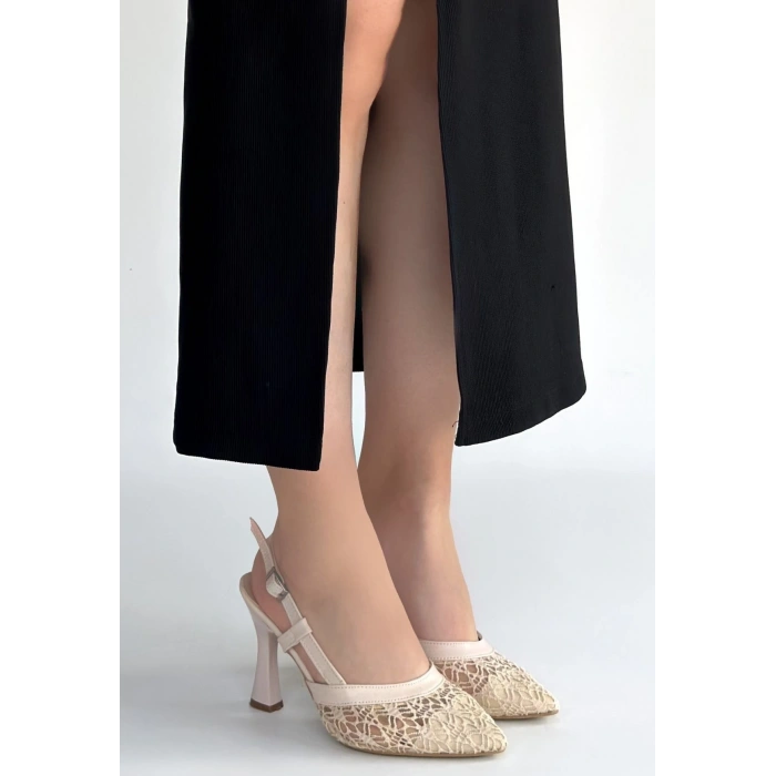 Ceta Bej Cilt Tül Detaylı Topuklu Ayakkabı