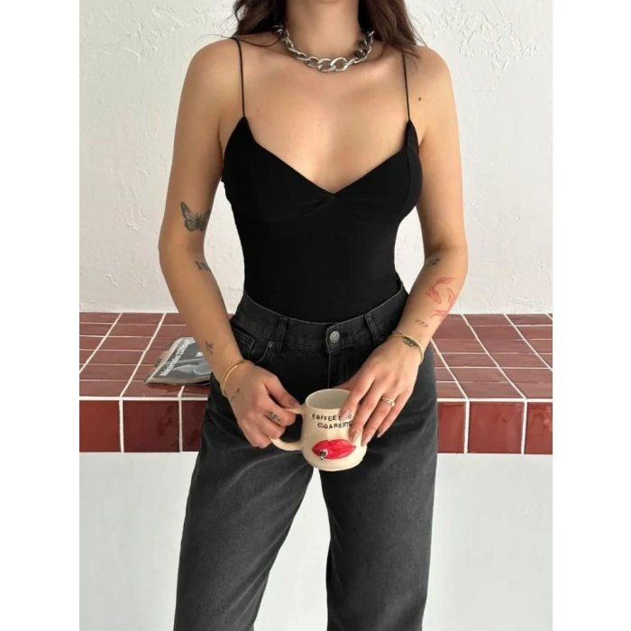 Derin Dekolte Askılı Body Sırt Dekolteli Şık Kolsuz Yazlık Bodysuit - Siyah