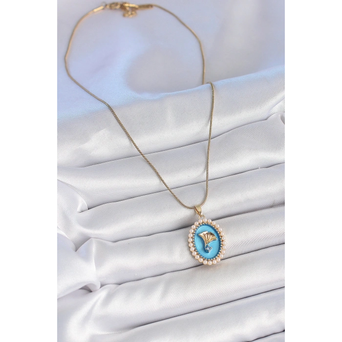 Erb 316L Çelik Gold Renk Zincir Mavi Mineli İncili Zirkon Taşlı Çiçek İşlemeli Portre Model Kadın Kolye