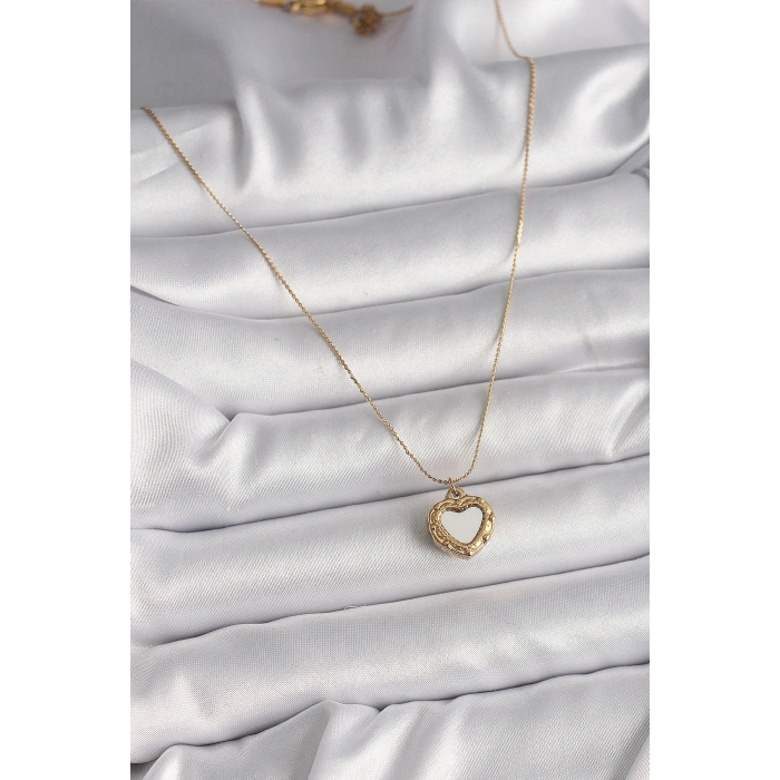 Erb 316L Çelik Gold Renk Zincir Sedefli Kalp Model Kadın Kolye