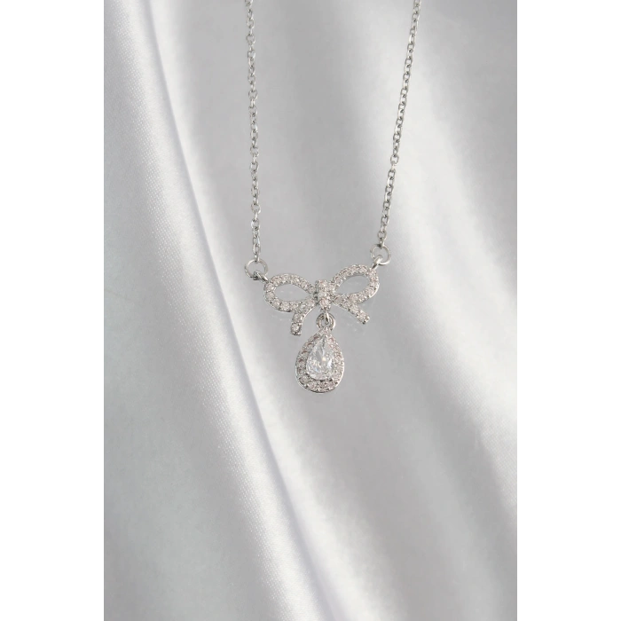 Erb 316L Çelik Gümüş Renk Zirkon Taşlı Fiyonk Detay Damla Kolye