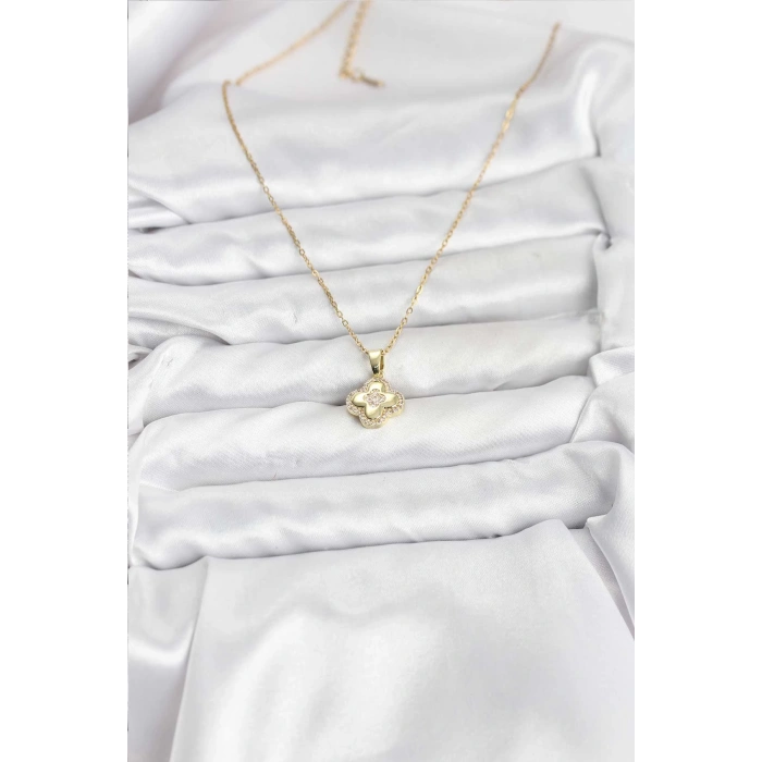 Erb 316L Çelik Zincir Gold Renk Zirkon Taşlı Yonca Model Kadın Kolye