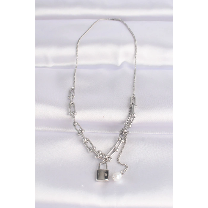 Erb 316L Çelik Zincir Gümüş Renk Zincirli Love Yazılı Kilit Kolye