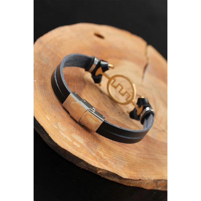 Erb Gold Renk Metal Labirent Tasarım Siyah Renk Deri Erkek Bileklik