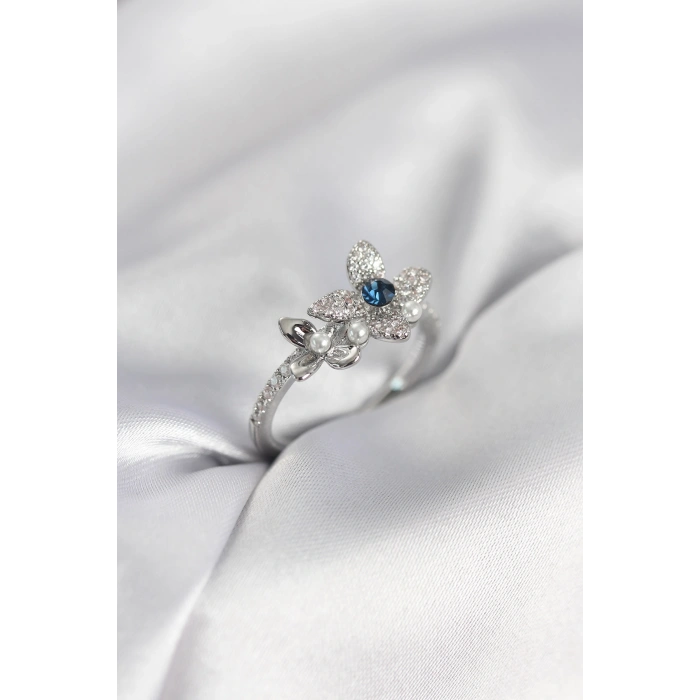 Erb Gümüş Renk Çiçek Model Zirkon Taşlı Kadın Yüzük