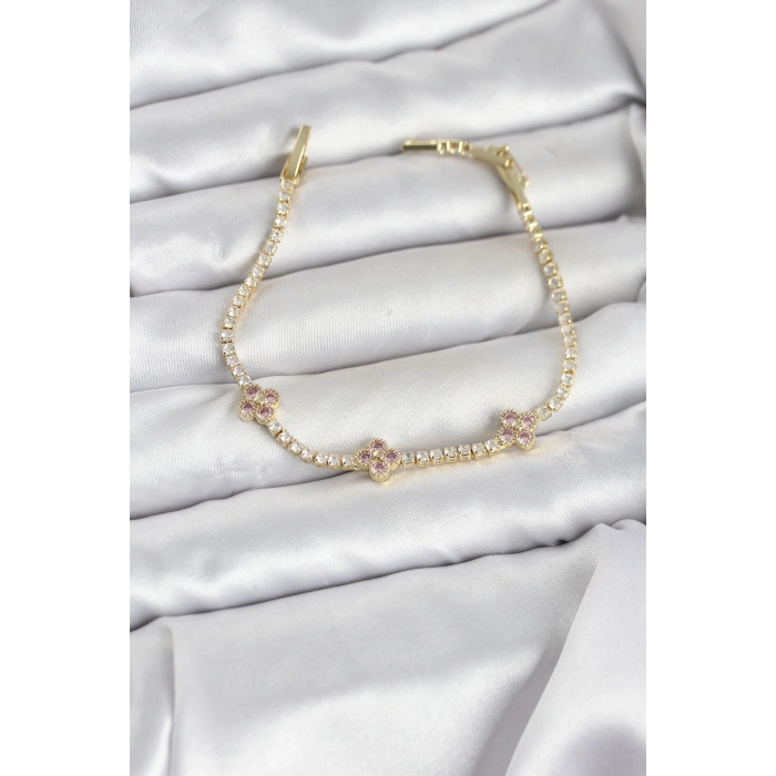 Erb Pembe Yonca Detaylı Zirkon Taşlı Gold Renk Pirinç Su Yolu Kadın Bileklik