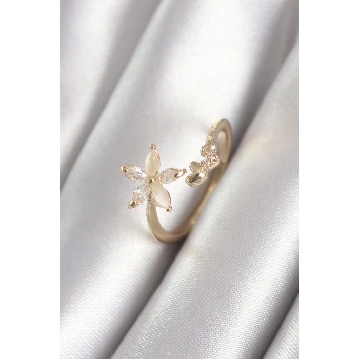 Erb Pirinç Gold Renk Zirkon Taşlı Çiçek Model Kalp Detay Kadın Yüzük