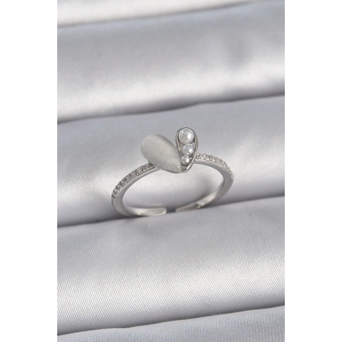 Erb Pirinç Gümüş Renk Ayarlanabilir Zirkon Taşlı İncili Beyaz Mineli Kalp Model Kadın Yüzük