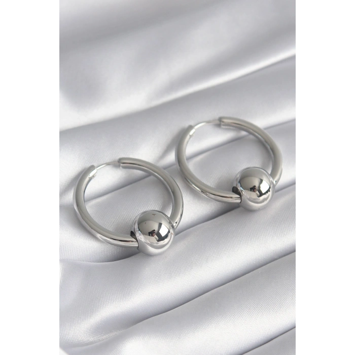 Erb Pirinç Gümüş Renk Halka Top Model Kadın Küpe