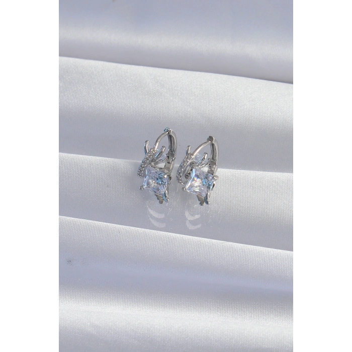 Erb Pirinç Gümüş Renk İri Zirkon Taşlı Kıvrımlı Minimal Kelebekli Halka Küpe