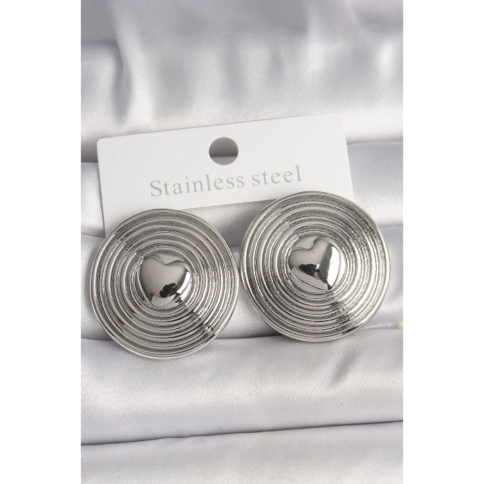 Erb Pirinç Gümüş Renk Kalp İşlemeli Daire Plaka Model Kadın Küpe