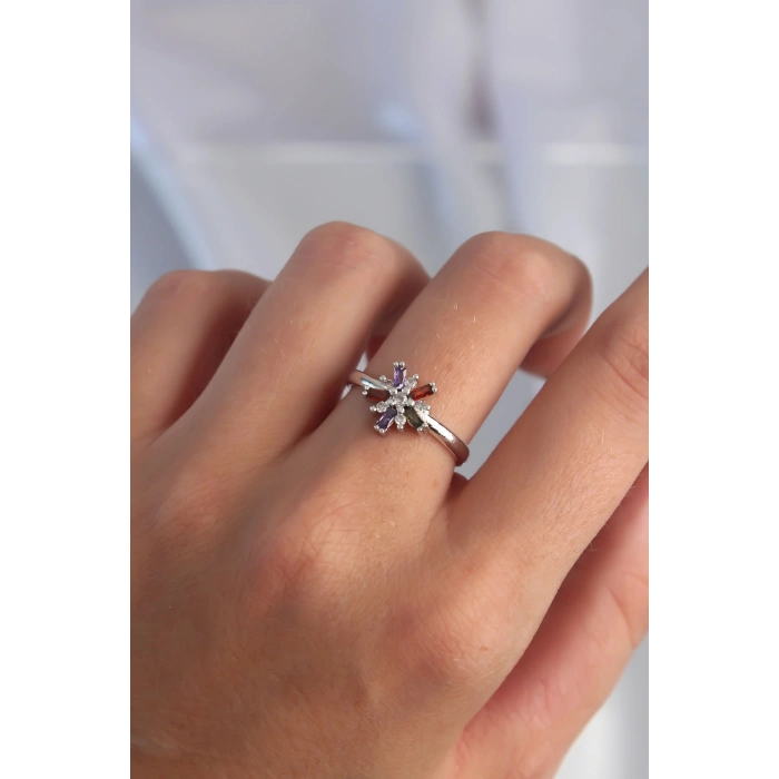 Erb Pirinç Gümüş Renk Renkli Zirkon Taşlı Ayarlamalı Yüzük