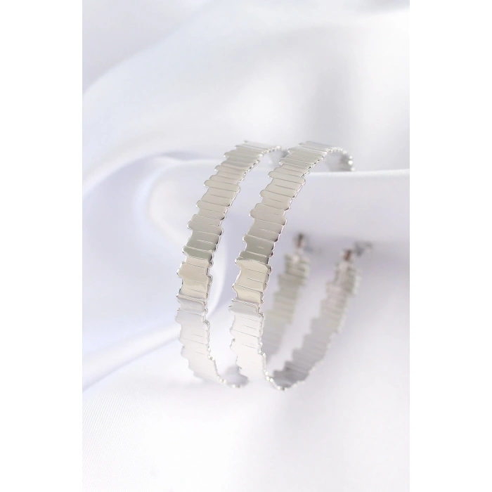 Erb Pirinç Gümüş Renk Tırtıklı Halka Küpe