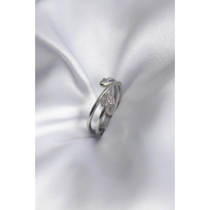 Erb Pirinç Gümüş Renk Zirkon Taş Detay Kalp Model Kadın Yüzük